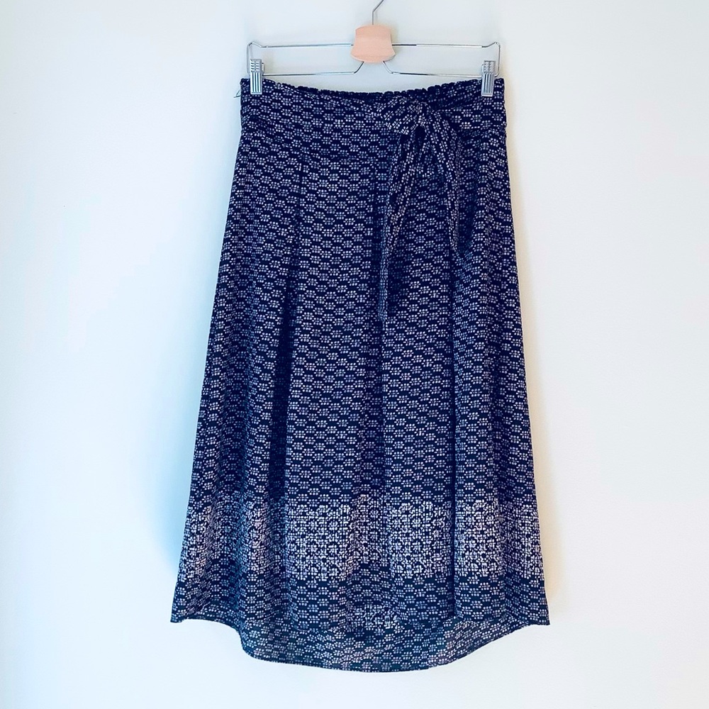 Max Studio Midi Skirt, size S